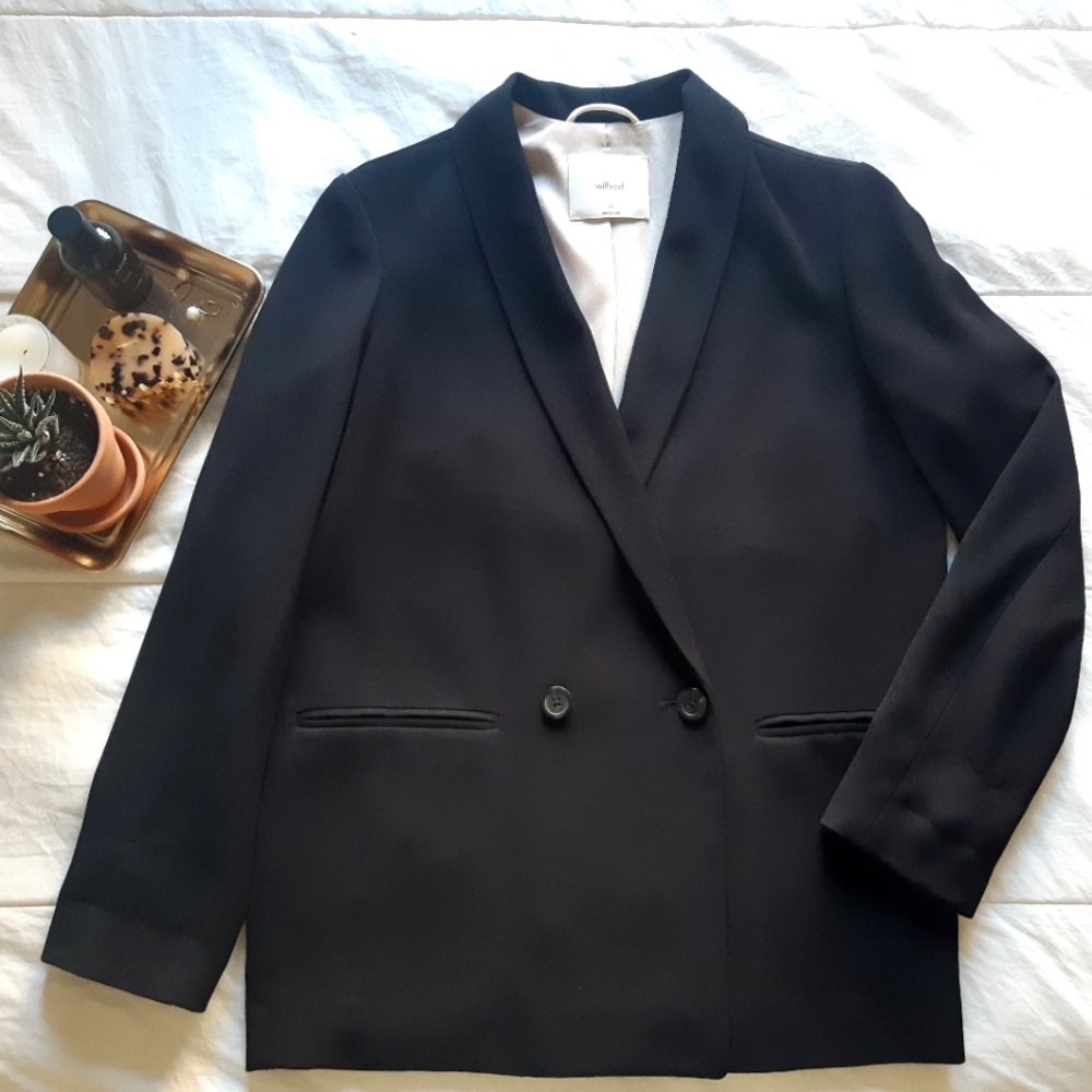 Wilfred Blazer in Black Crepette